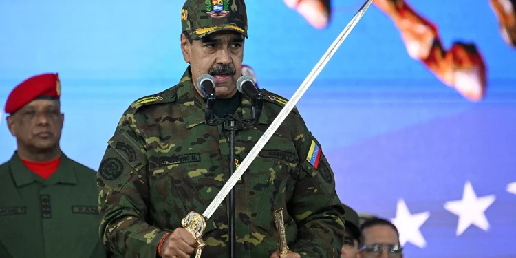 Επιστολή Μαδούρο στον ΟΠΕΚ+ – «Οι ΗΠΑ επιδιώκουν στρατιωτική κατάληψη των πετρελαϊκών αποθεμάτων της Βενεζουέλας»